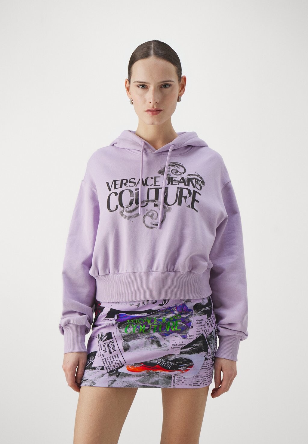 

Толстовка LOGO WATERCOLOR Versace Jeans Couture, сирень