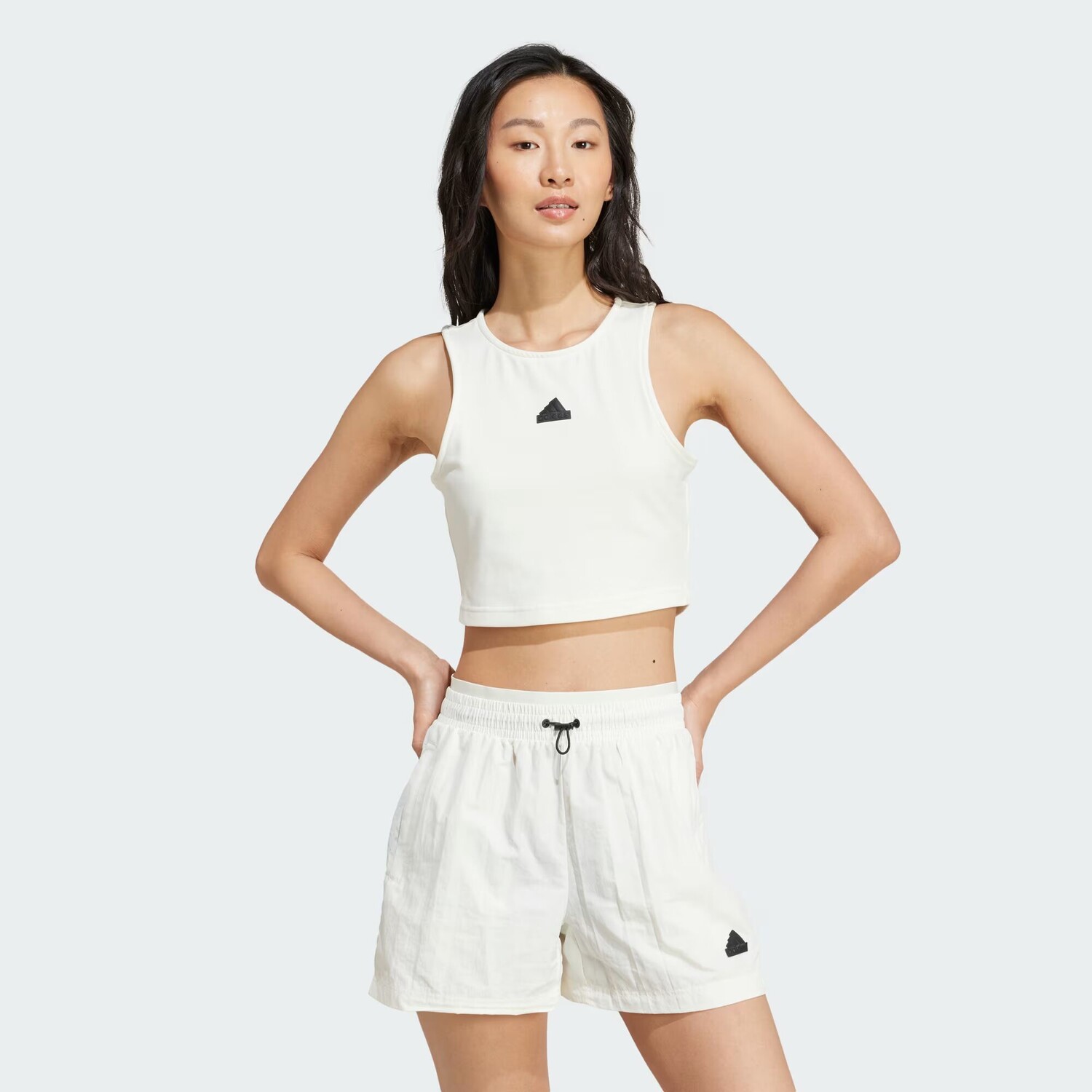 

Укороченная майка City Escape Adidas, цвет Off White