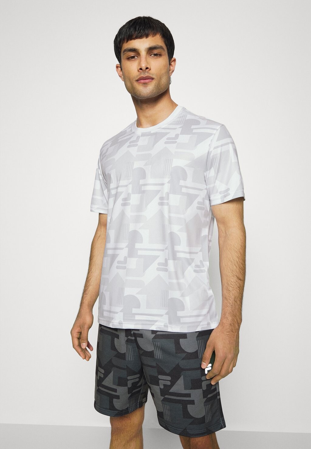 

Футболка с принтом Recanti Regular Tee Fila, белый