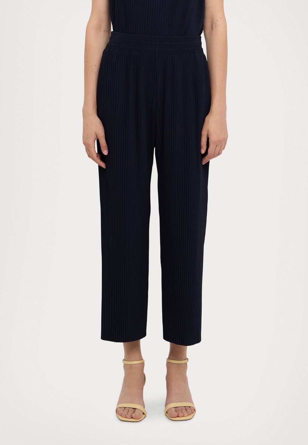 

Тканевые брюки ROLANDA Max Mara Leisure, темно-синий