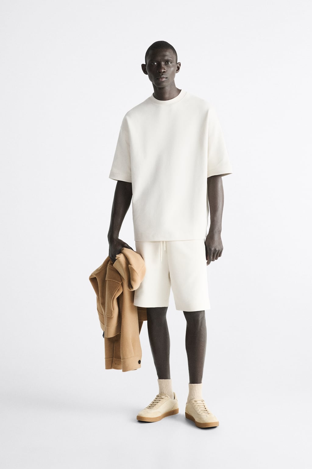 

Компактная толстовка ZARA, белый