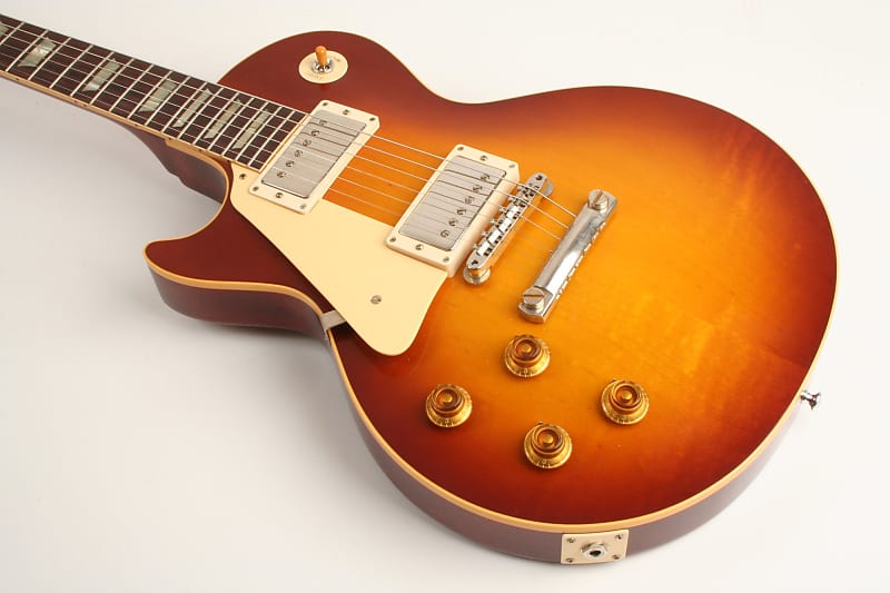 

Электрогитара Gibson Custom Shop 1958 Les Paul Standard Reissue Left-Handed Iced Tea Burst VOS 83809