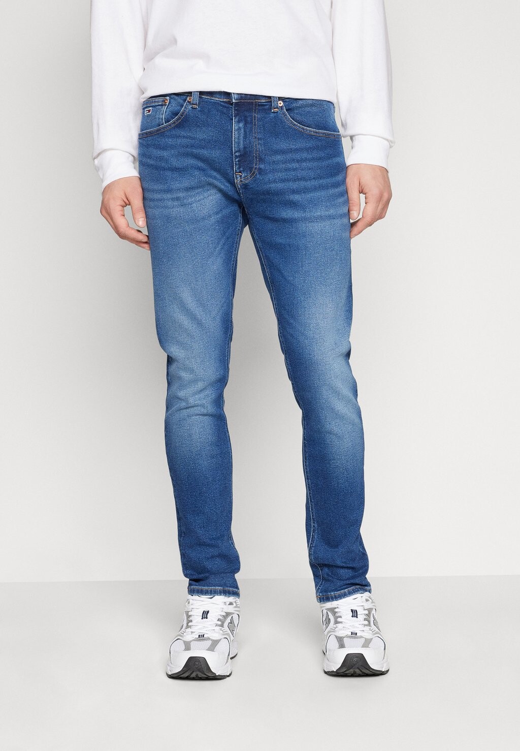 Джинсы приталенного кроя Austin Slim Tapered Tommy Jeans, цвет denim dark