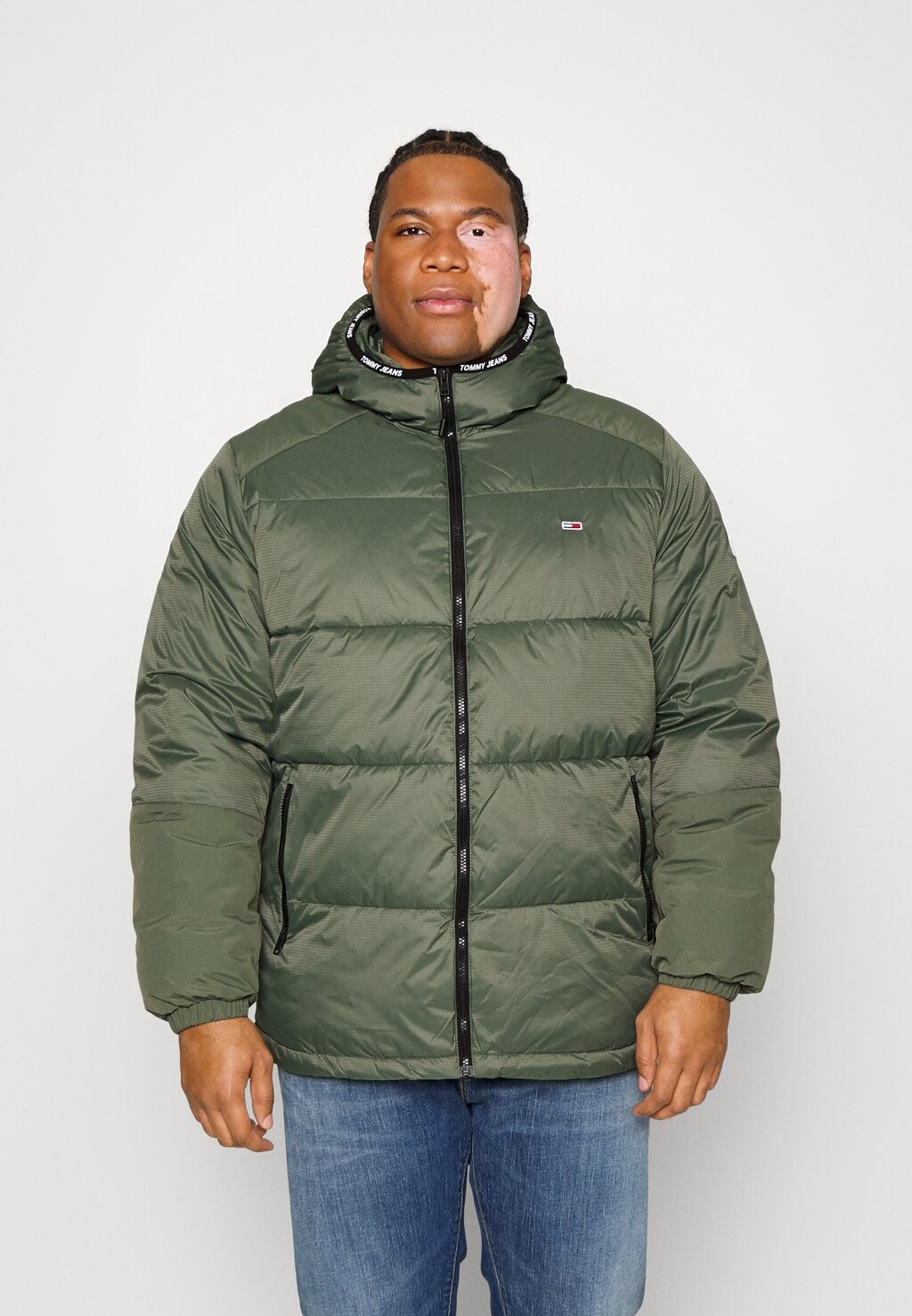 

Зимняя куртка Tommy Jeans by Tommy Hilfiger, Серый