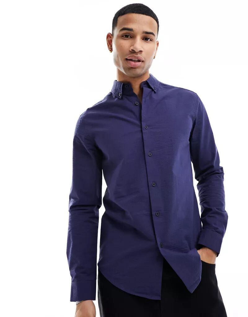 Элегантная темно-синяя рубашка из структурированного жатого хлопка ASOS классического кроя