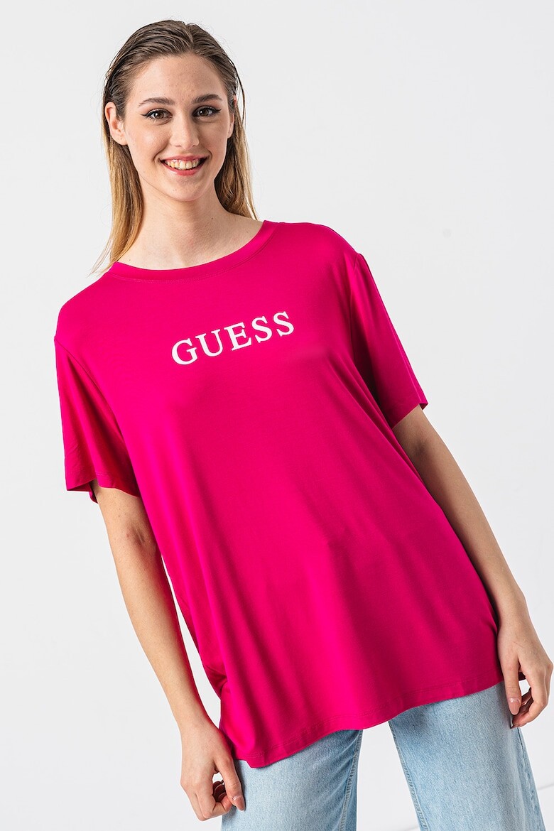 

Футболка свободного кроя Guess, розовый