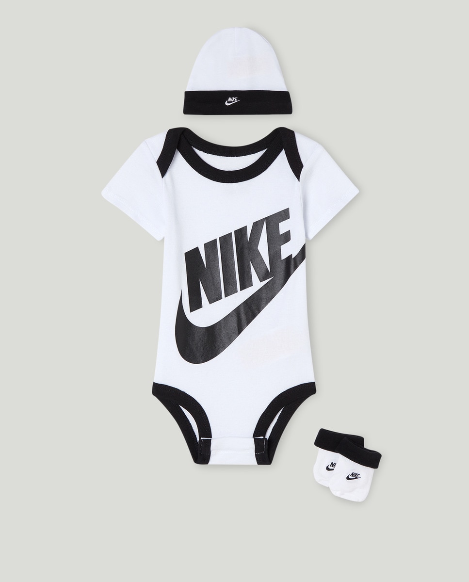 Комплект из 3 предметов белого цвета для мальчика Nike, белый детский гарнитур гламур 1 комплект 7 предметов белый белый глянец