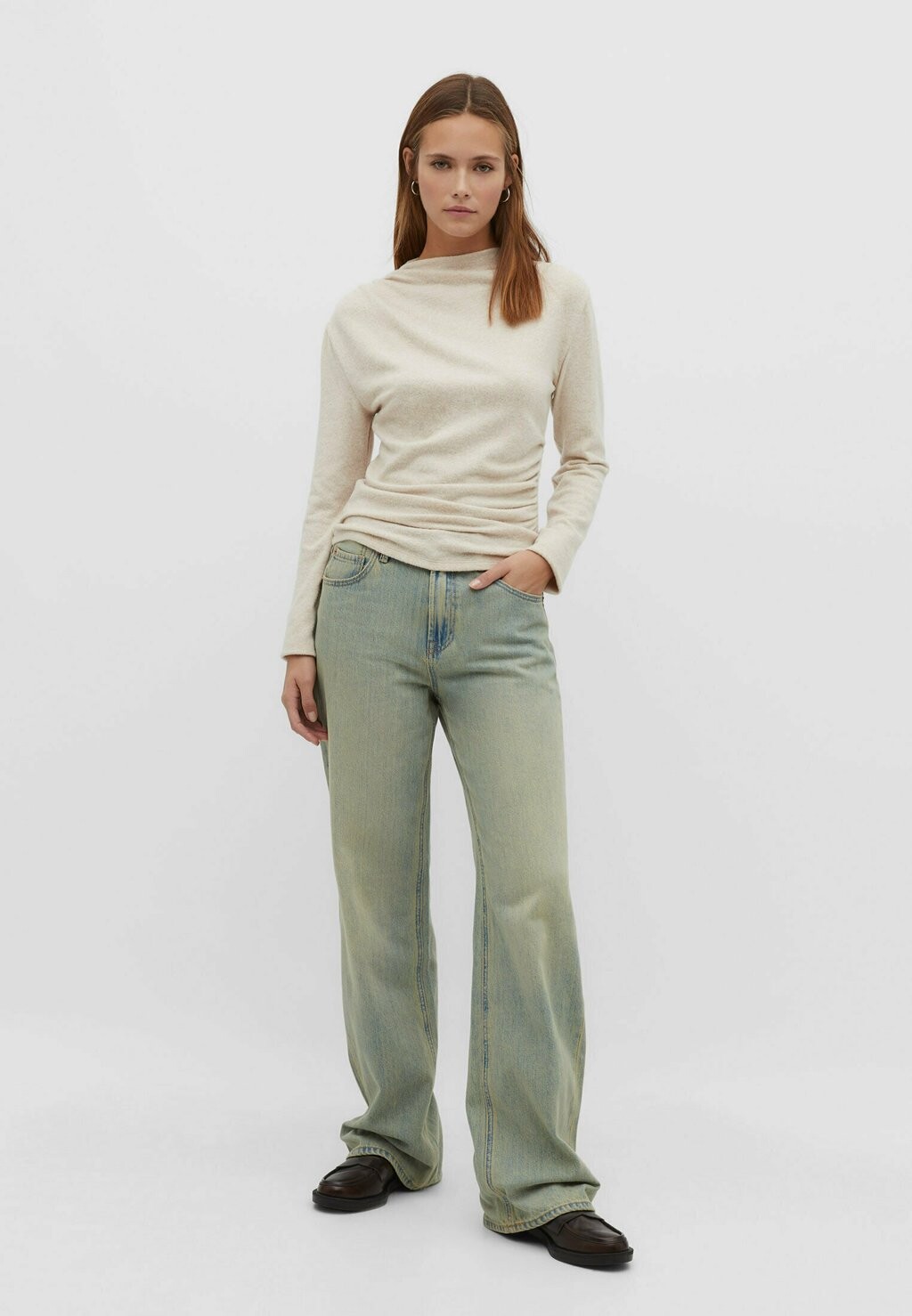 

Футболка с длинным рукавом Stradivarius, камень