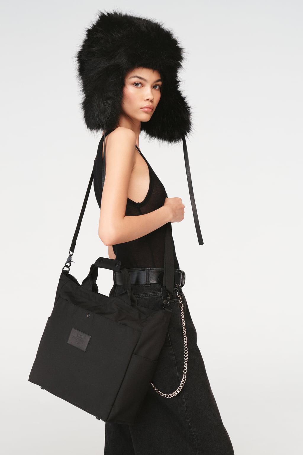 

Сумка через плечо Steven Meisel ZARA, черный