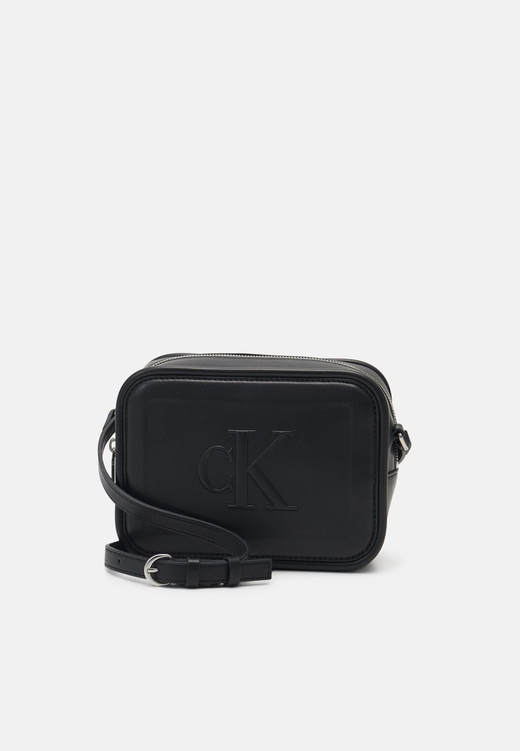 

Сумка через плечо Calvin Klein Jeans, черный