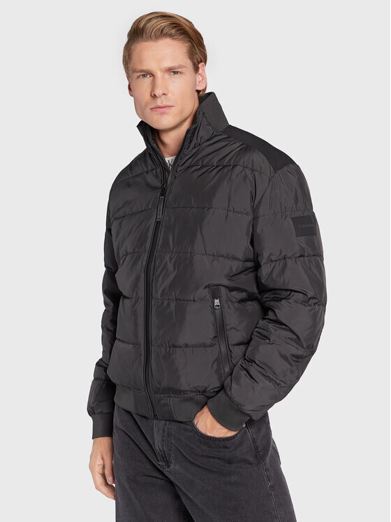 

Пуховик стандартного кроя Calvin Klein, черный