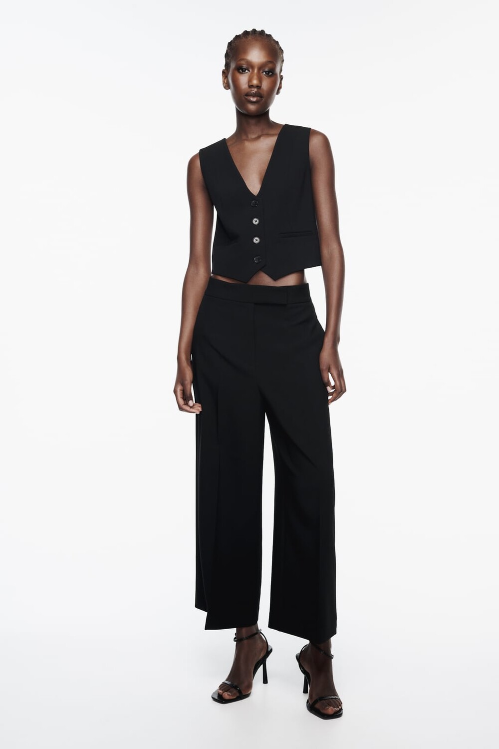 

Короткий жилет ZARA, черный