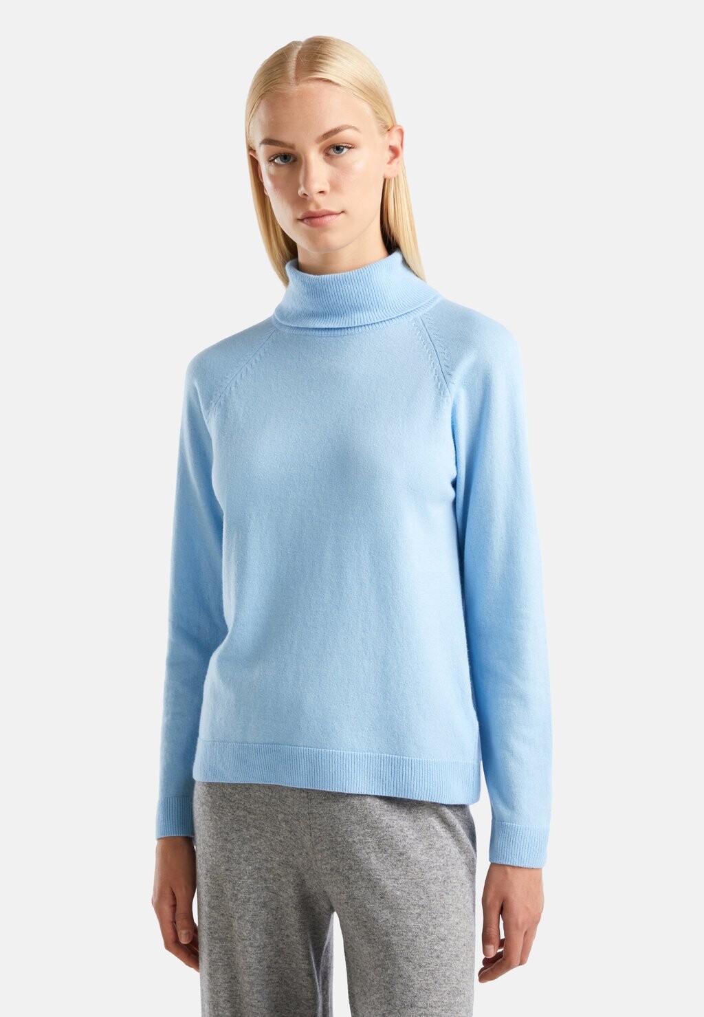 

Свитер United Colors of Benetton, синий