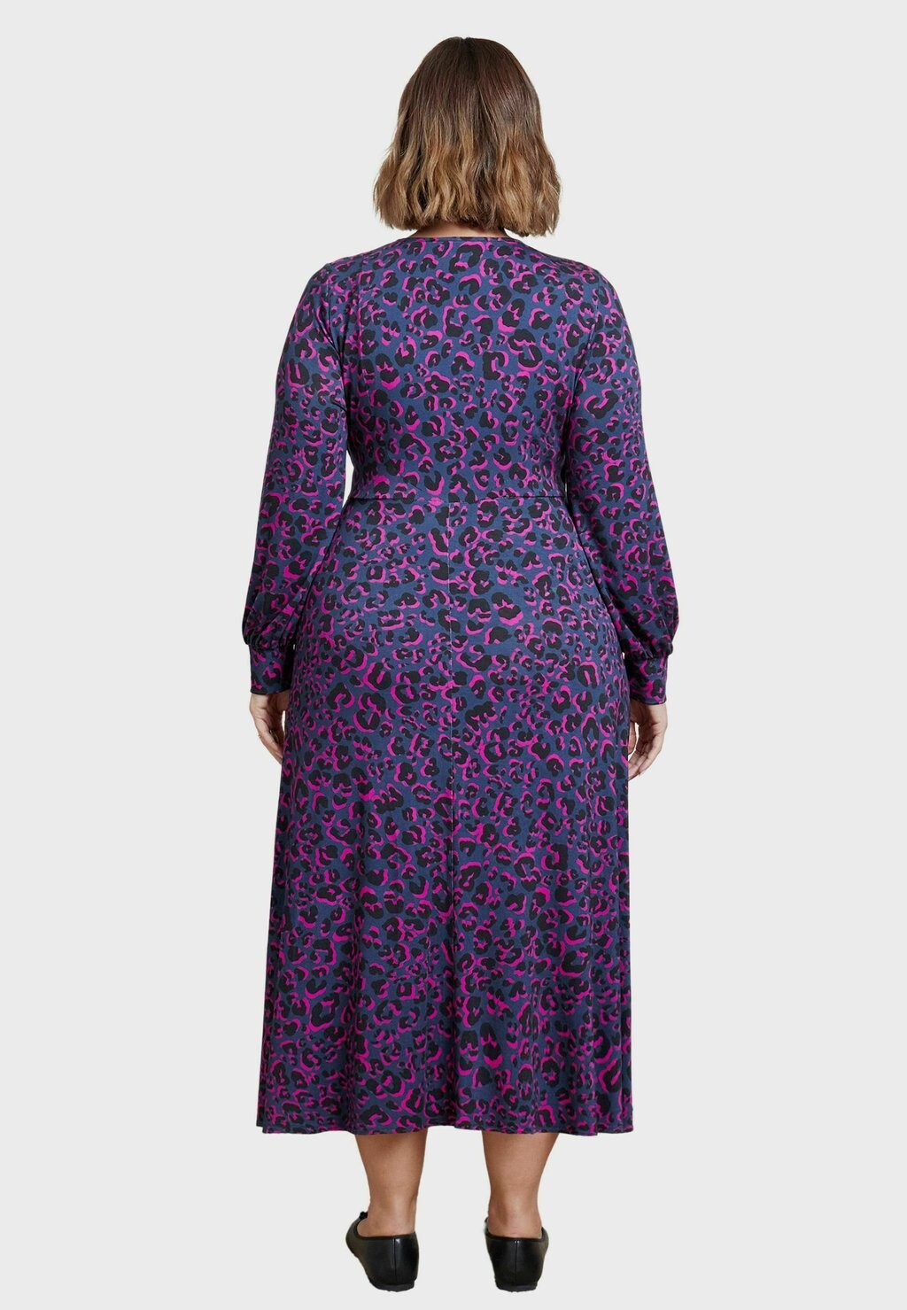 

Платье из джерси BRIGHT LEOPARD WRAP WITH SLEEVES Live Unlimited London, черный