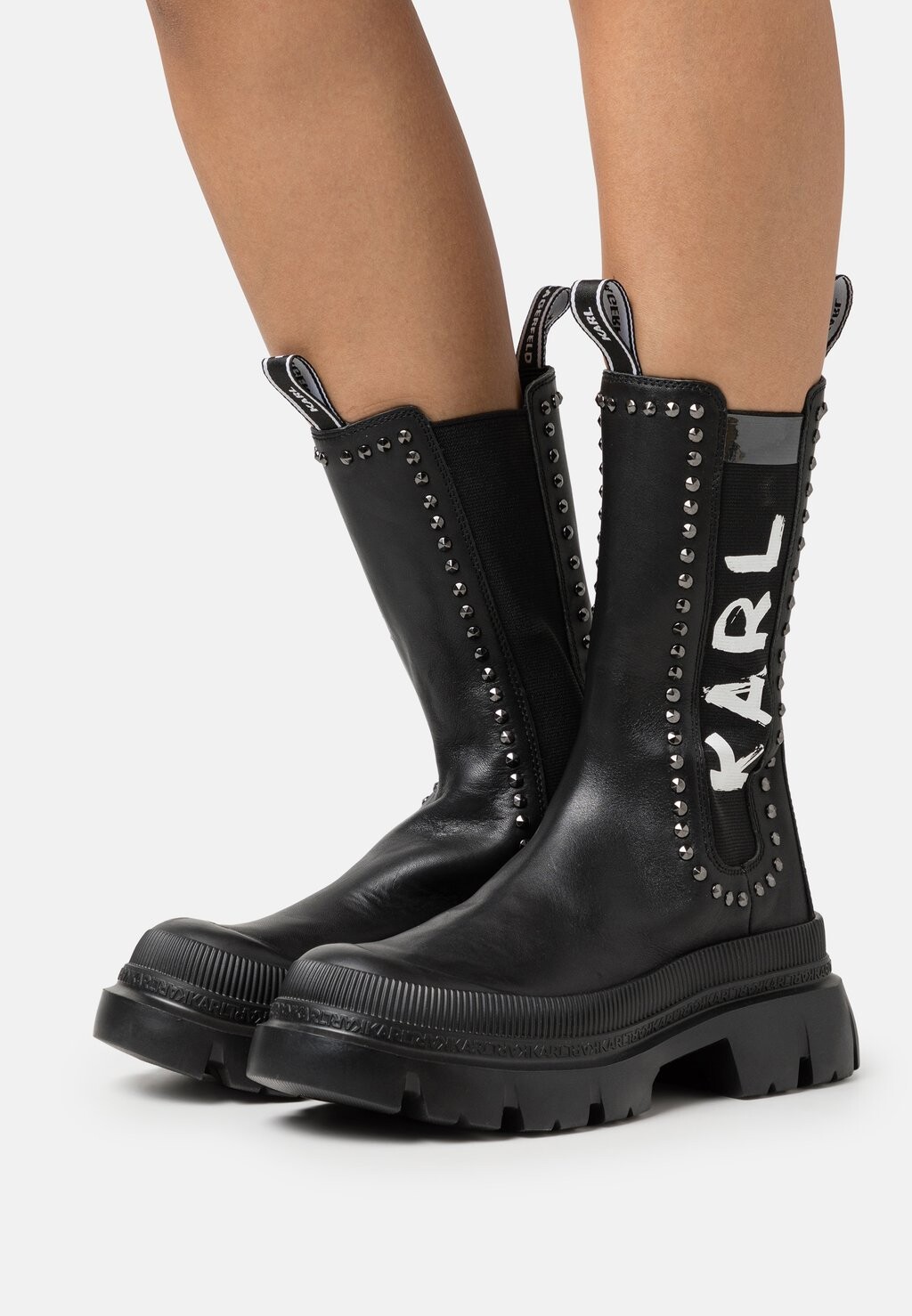 

Высокие сапоги ТРЕККА МАКС KARL LAGERFELD, черный