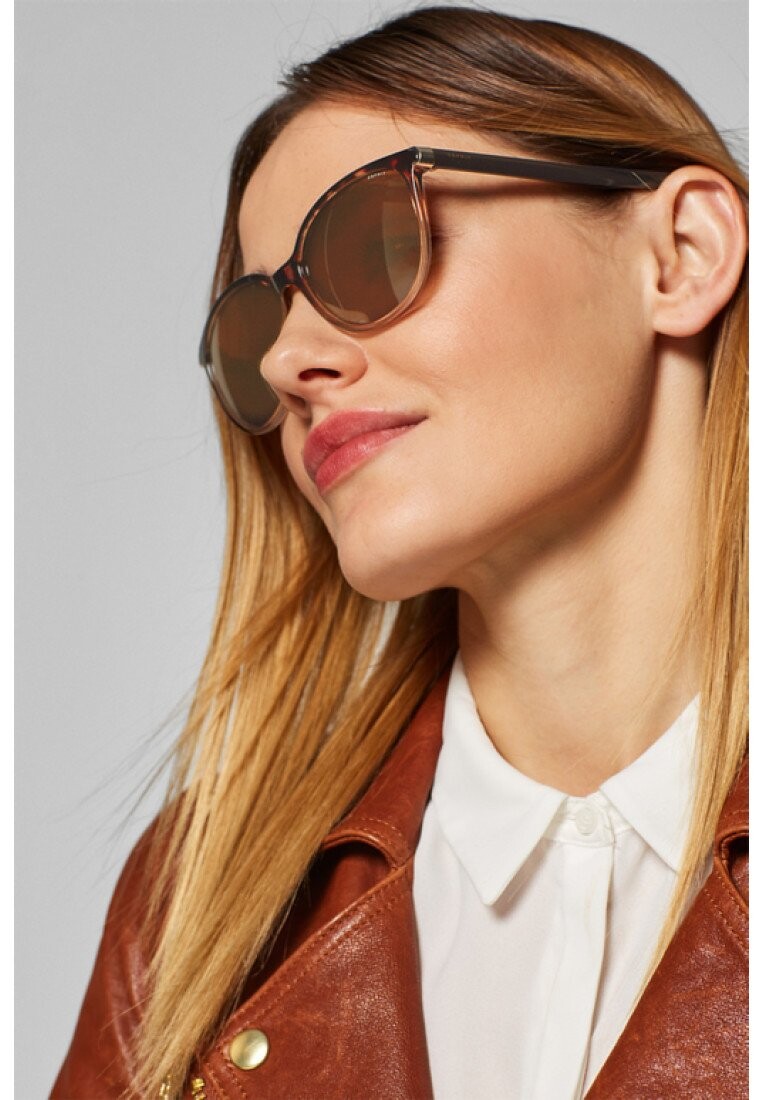 

Солнцезащитные очки Esprit