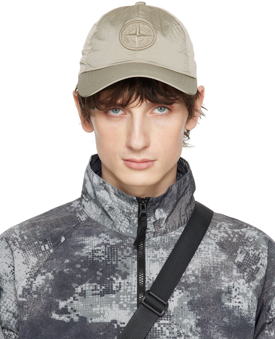 

Бейсболка с логотипом цвета хаки Натурально-бежевый Stone Island
