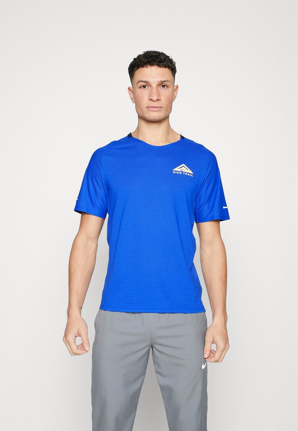 

Рубашка с принтом Nike