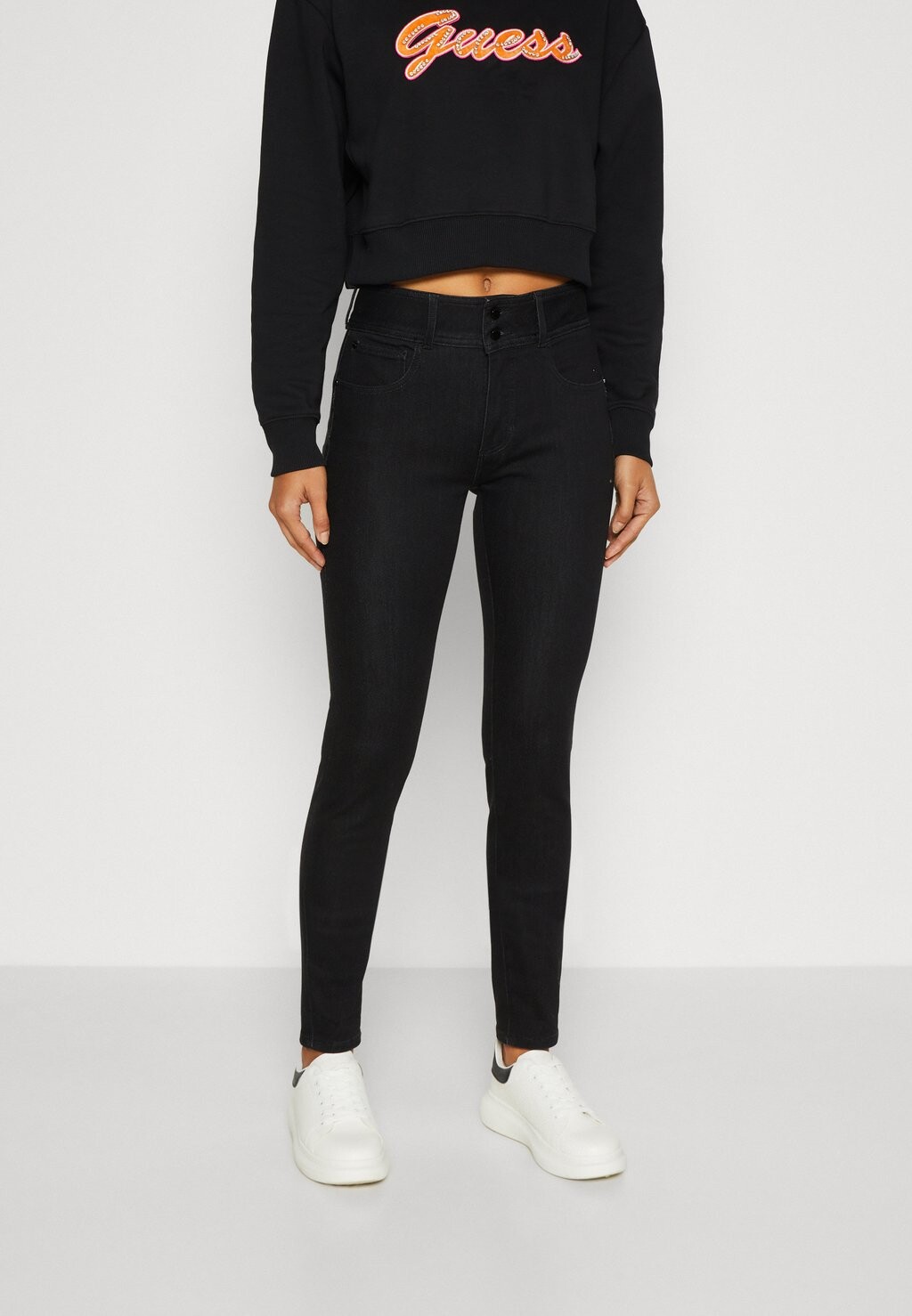 

Джинсы Skinny Fit SHAPE UP FOLDED Guess, цвет warm fire