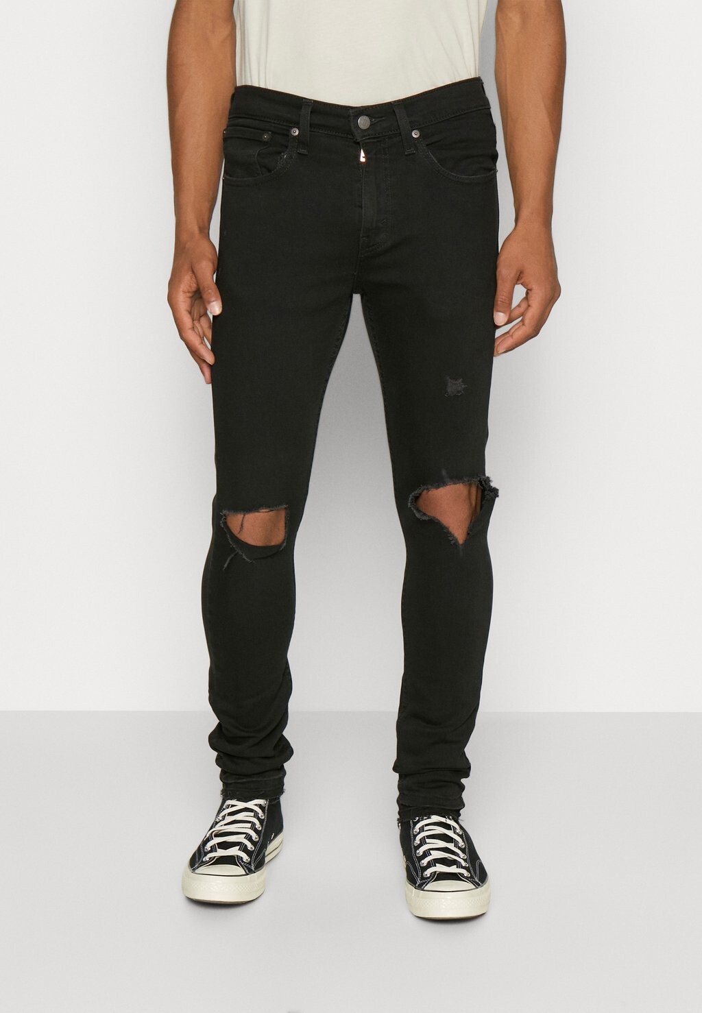 

Зауженные джинсы Levi's