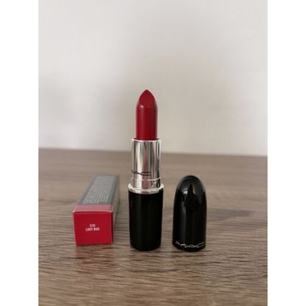 MAC Lustreglass Sheer-Shine Lipstick Lady Bug 510 Теплый средне-темно-красный
