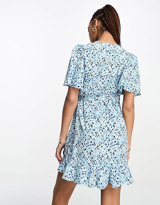 Голубое платье мини с запахом спереди Vero Moda леопардовое мини платье с запахом vero moda