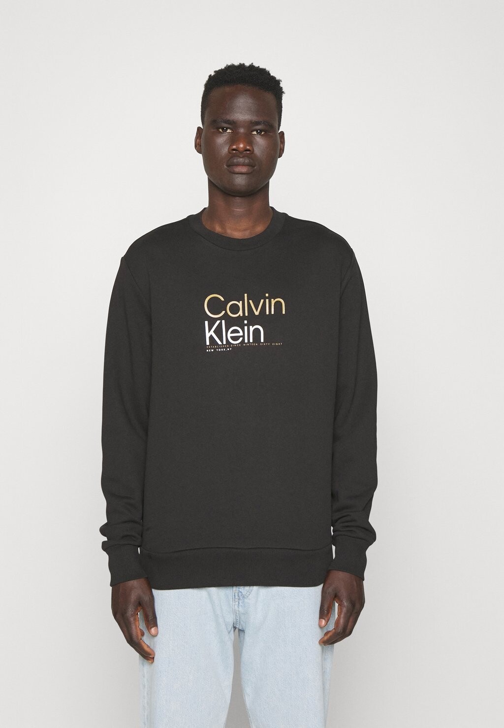

Толстовка Calvin Klein, черный