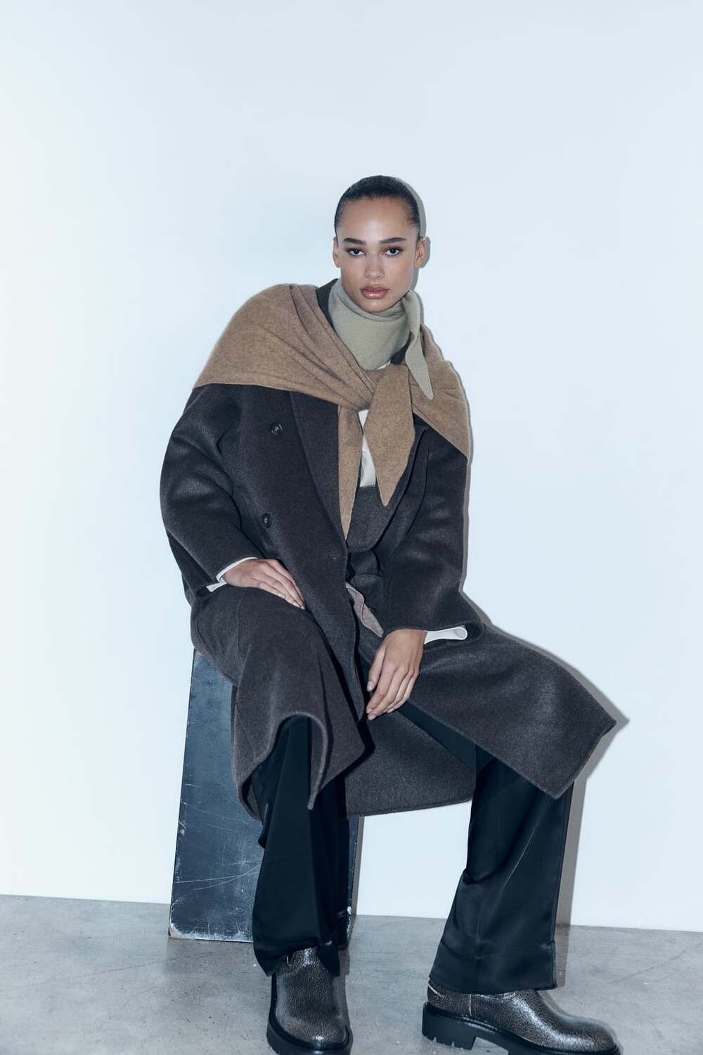 

Шарф из кашемира и шерсти ZARA, кэмел
