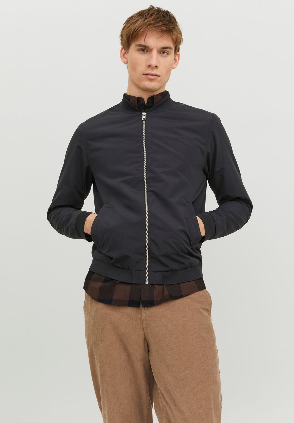 

Куртка-бомбер JJEROY JACKET Jack & Jones, черный