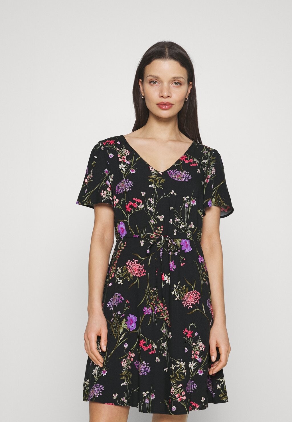 

Повседневное платье Vero Moda