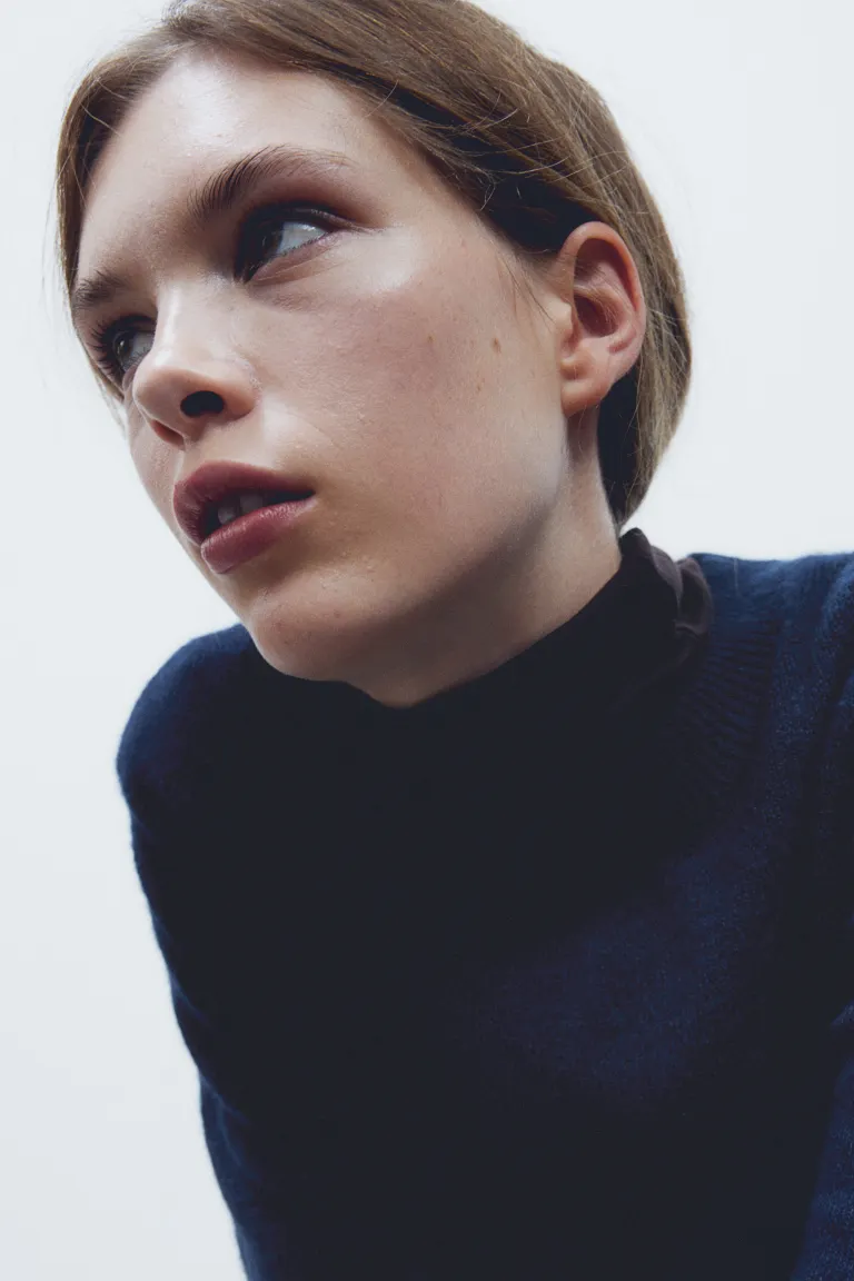 

Свитер тонкой вязки H&M, синий