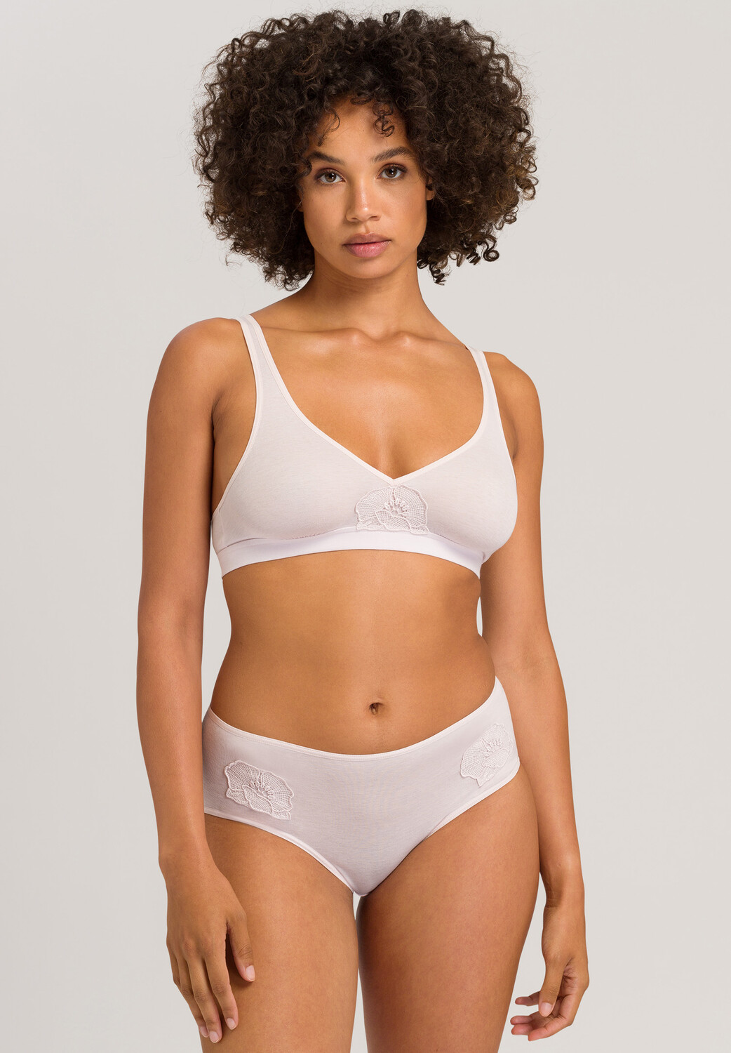 

Бюстгальтер без косточек Hanro Soft BH, кремовый