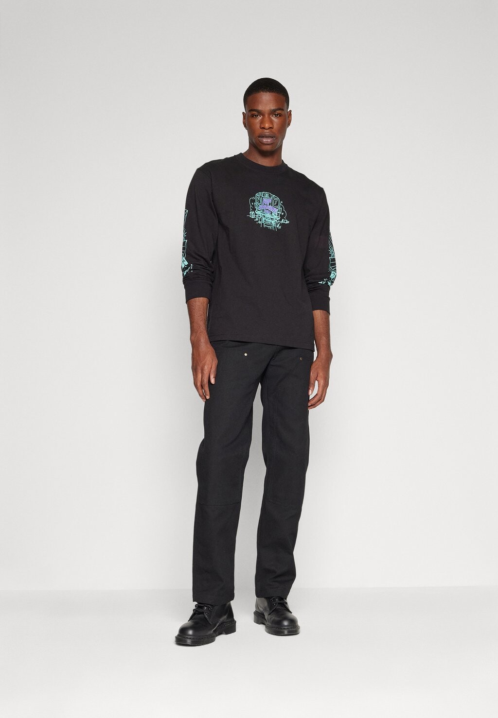 

Футболка с длинным рукавом Benchin Tee Unisex HUF, черный