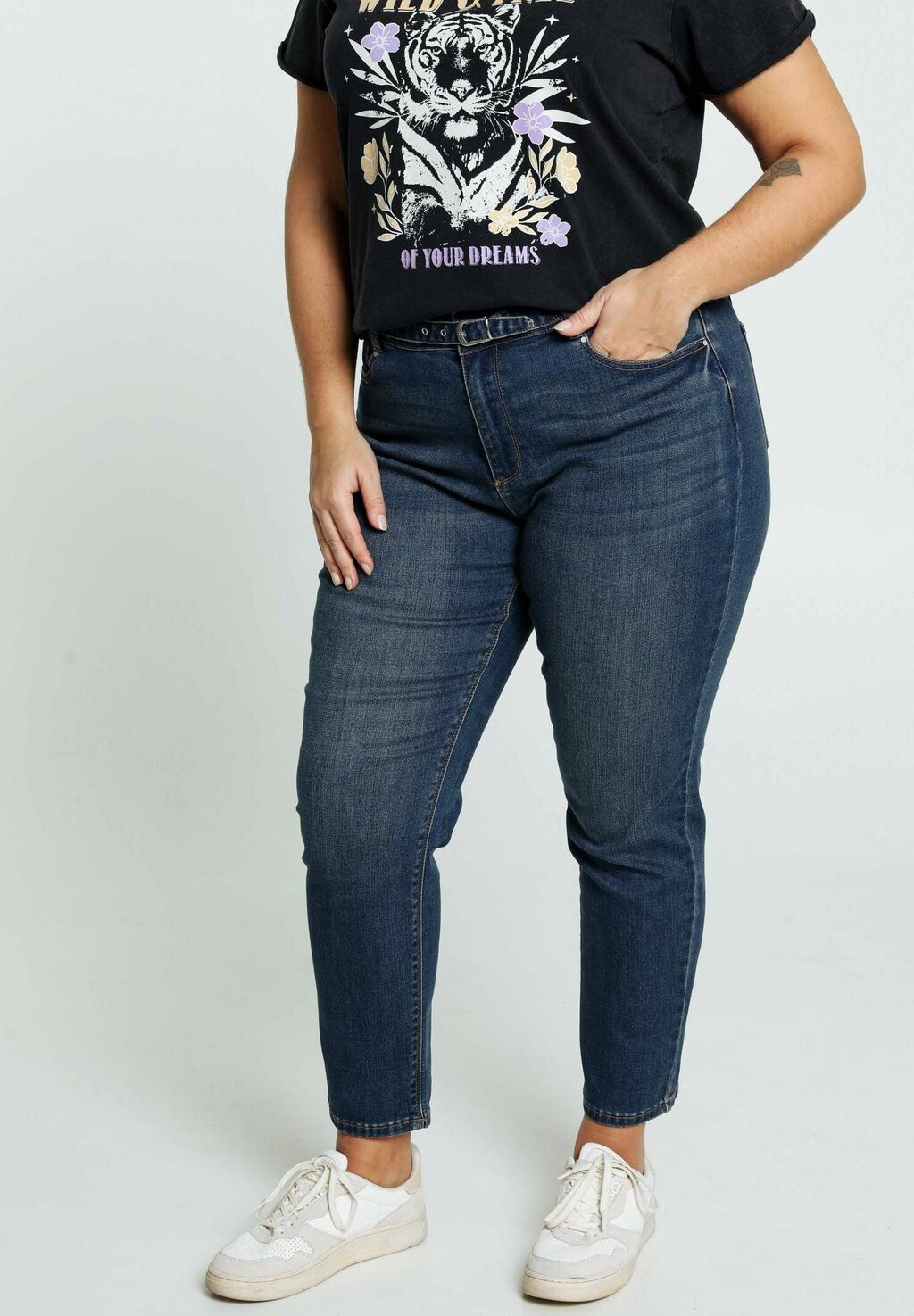 

Джинсы узкого кроя 7/8-LOUISE MIT GÜRTELIMITATION Paprika, цвет denim