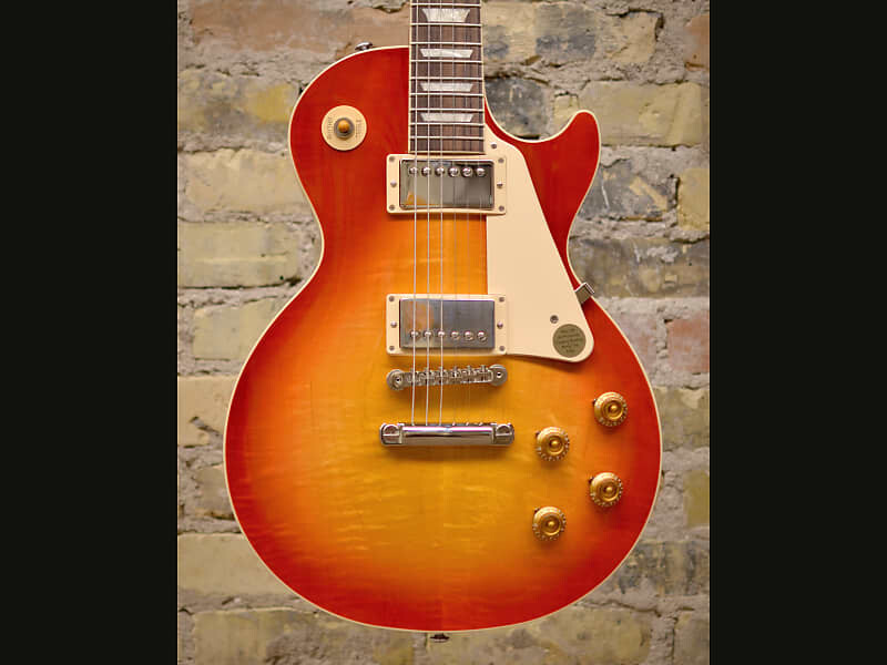 

Электрогитара Gibson Les Paul Standard '50s Heritage Cherry Sunburst - 9.8 lbs