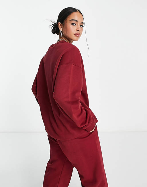 Nike Mini Swoosh Oversized Sweatpants