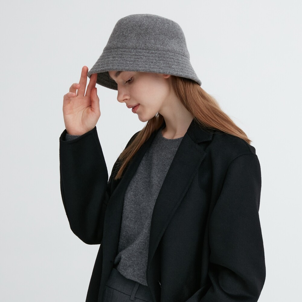 

Шапка Uniqlo шерстяная, темно-серый