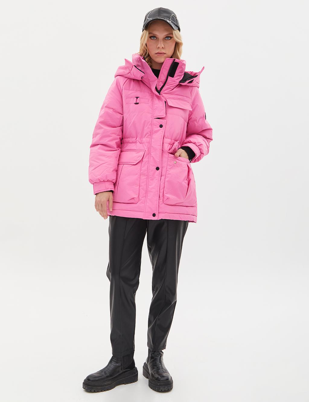 Пальто с гусиным пером и карманами, воротник-стойка, розовое Kayra