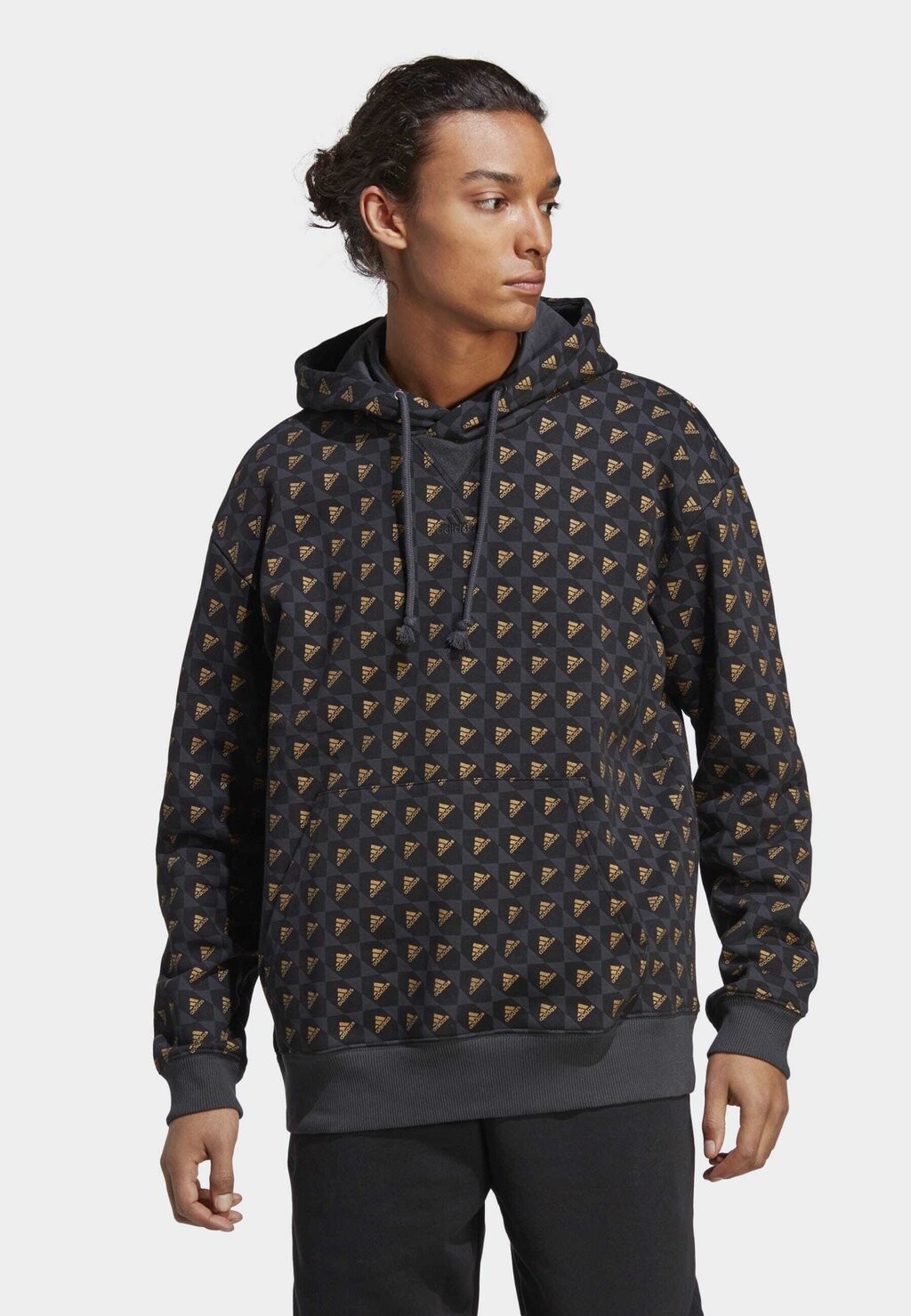 

Худи Adidas