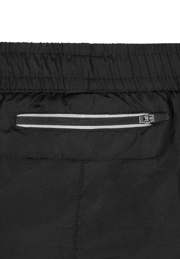 

Спортивные шорты Urban Classics, черный