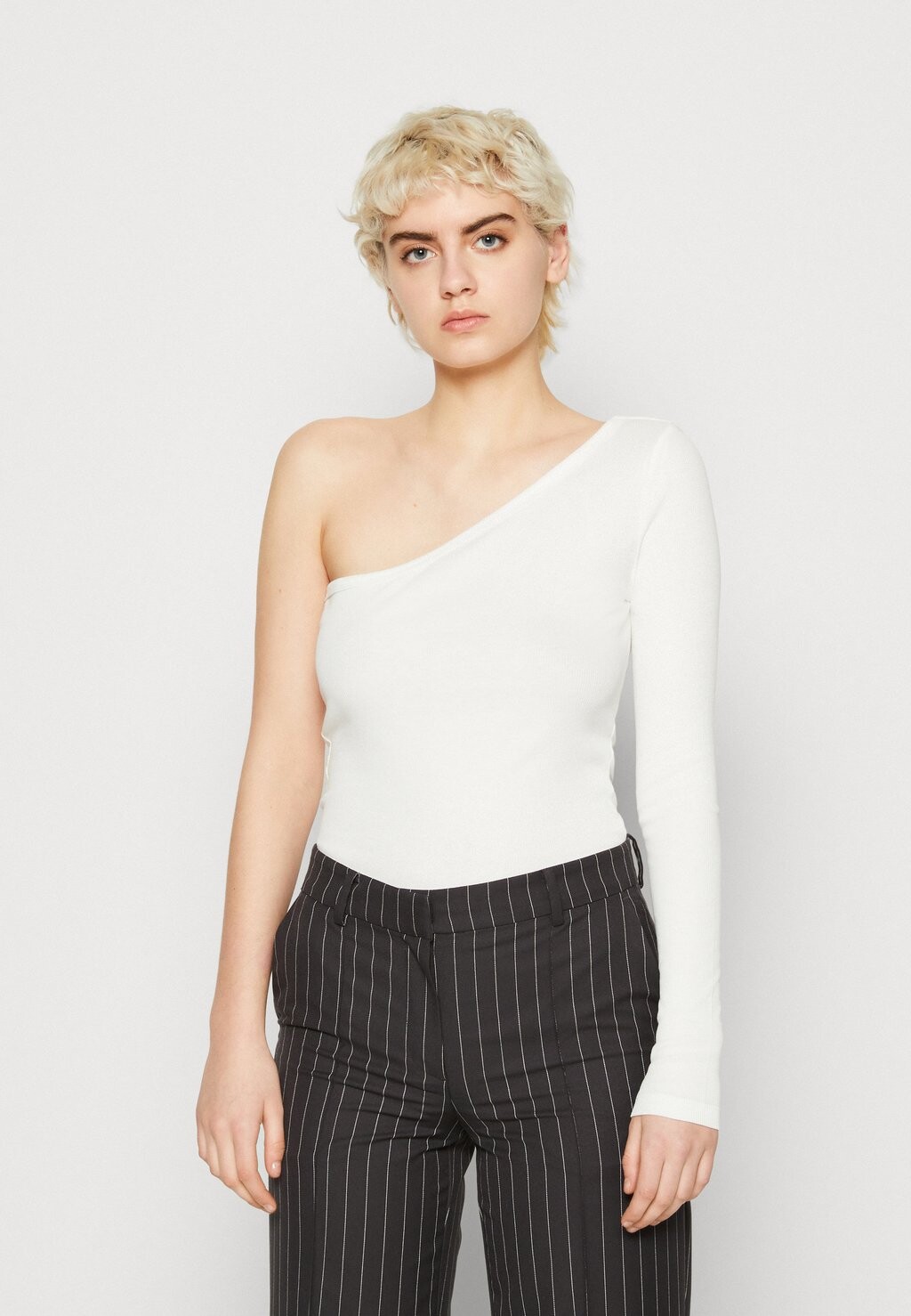 

Рубашка с длинным рукавом Monki