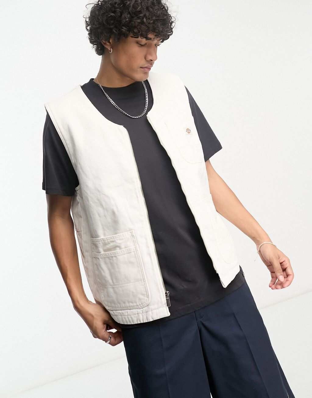 

Белый жилет из парусины Dickies