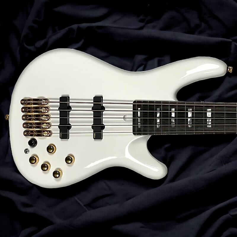 Басс гитара Yamaha Nathan East Signature 5, White / Ebony