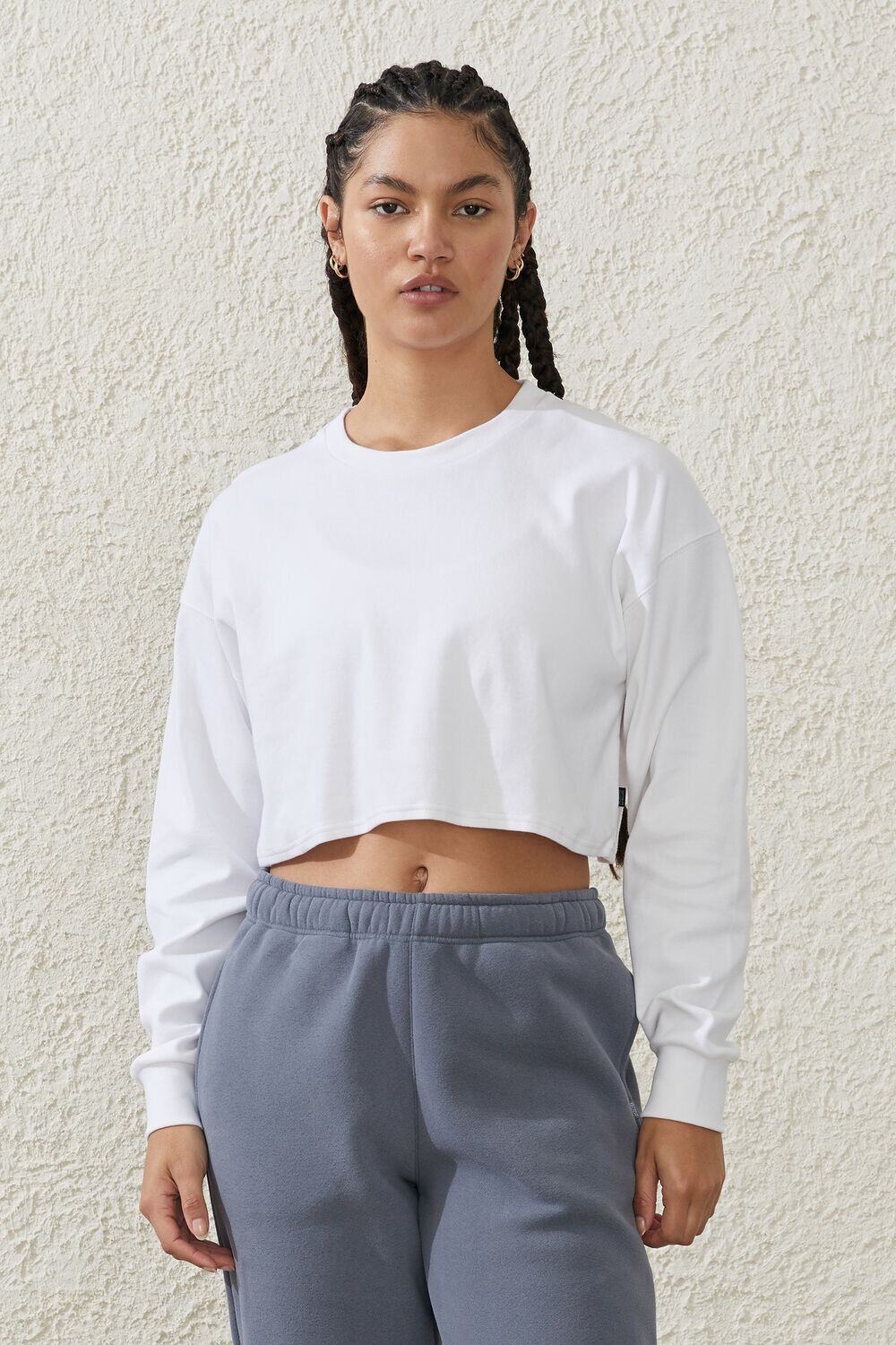 

Легкий укороченный топ с длинными рукавами Cotton On Body