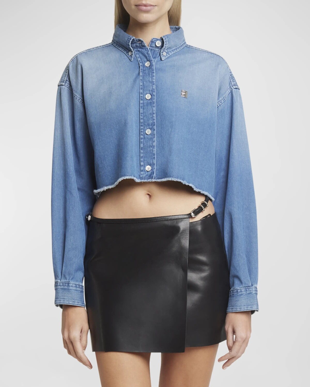 

Укороченная джинсовая рубашка на пуговицах спереди Givenchy, цвет Light Blue