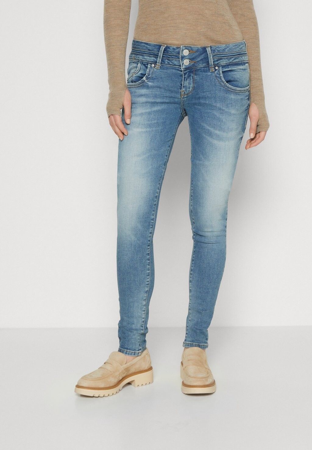 

Джинсы Skinny Fit розового цвета без повреждений безопасной стирки LTB