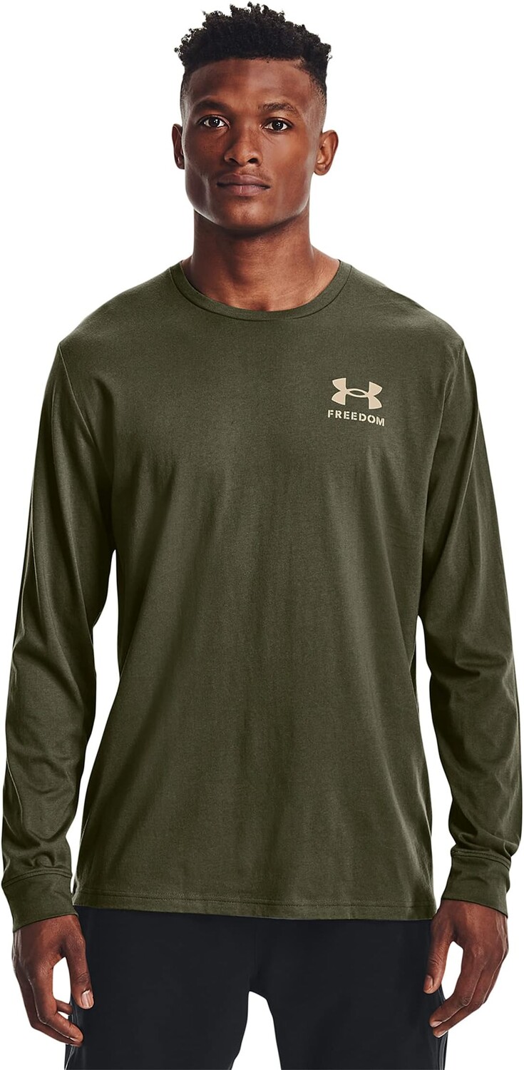 

Новая футболка с длинным рукавом и флагом свободы Under Armour, цвет Marine OD Green/Desert Sand