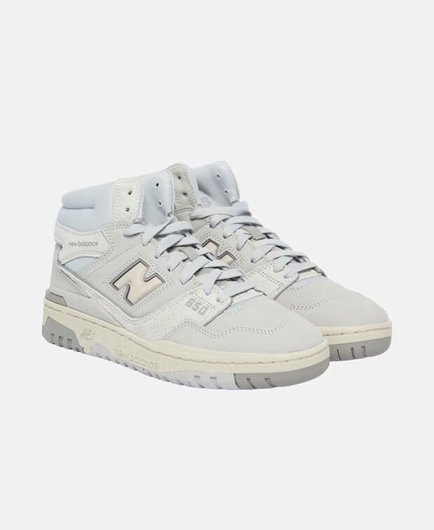 

Кроссовки New Balance, светло-серый