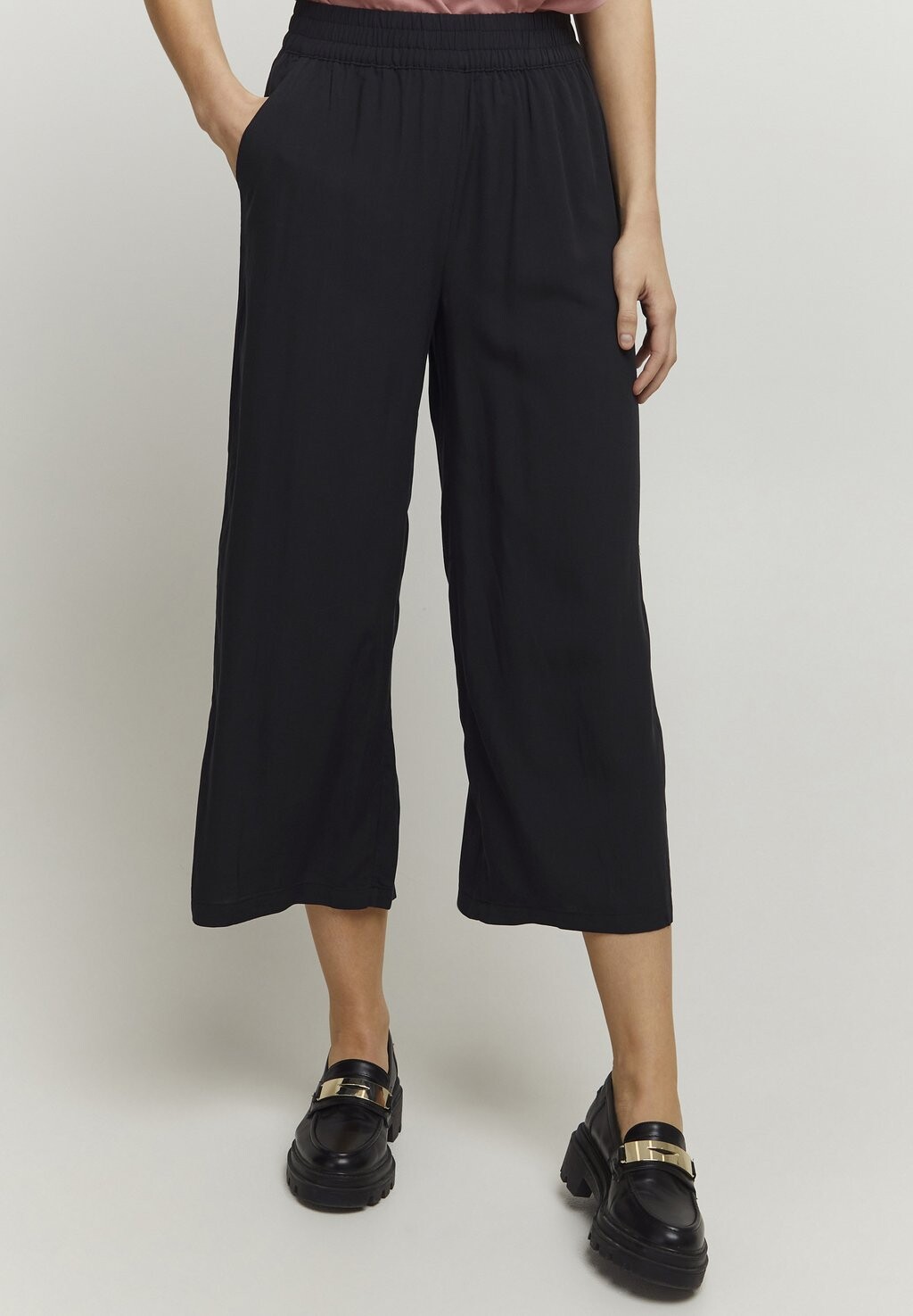 

Брюки MMJOELLA CROP b.young, цвет black