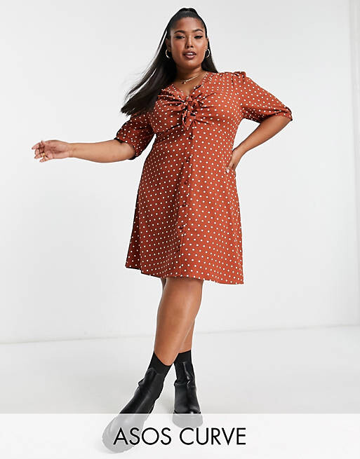 

Платье мини с завязкой на пуговицах спереди ASOS DESIGN Curve